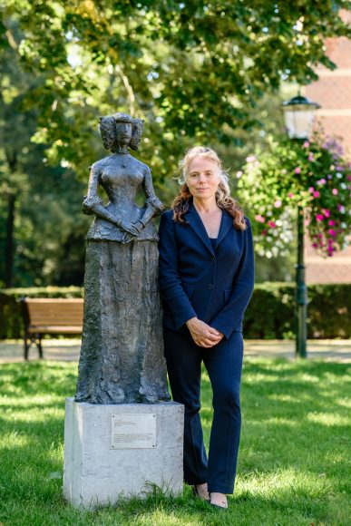 PERSBERICHT | Emilia van Nassau hoofdrol in nieuwe historische roman